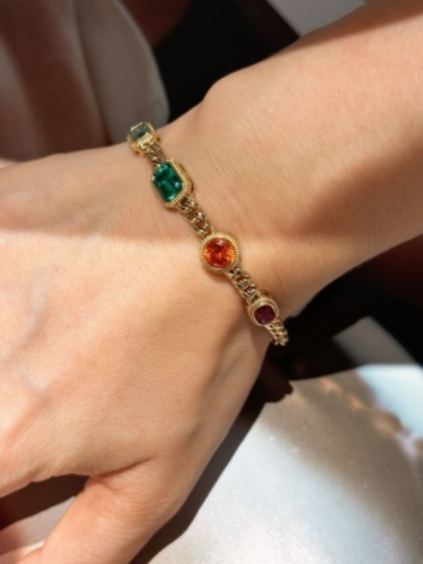 New arrival: 18K gold lab-grown colored gemstone bracelet